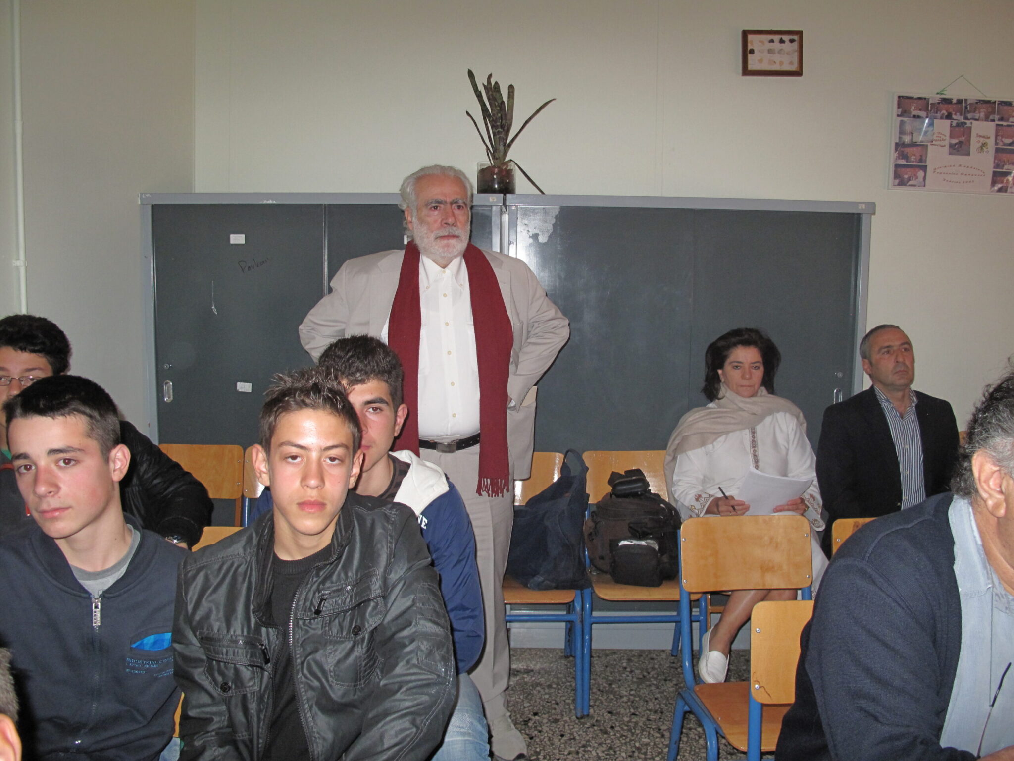 72.Αλληλοδιδασκαλία-Γυμνάσιο-Θραψανού-Πειραματικό-Γυμνάσιο-Ηρακλείου-30-3-2012-scaled