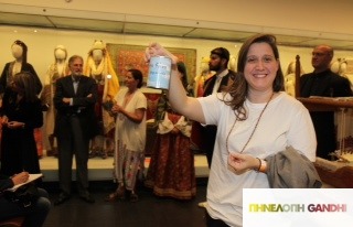 55_09.11.2013_i_k._tina_daskalantonaki_kratei_ton_aera_tis_kritis..