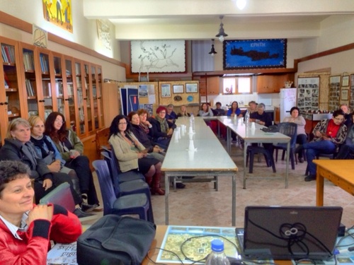 03.04.2015_kafeneio_ton_gynaikon_-_apostoli_pinelopi_gandhi_sto_horio_shinokapsala_d._ierapetras