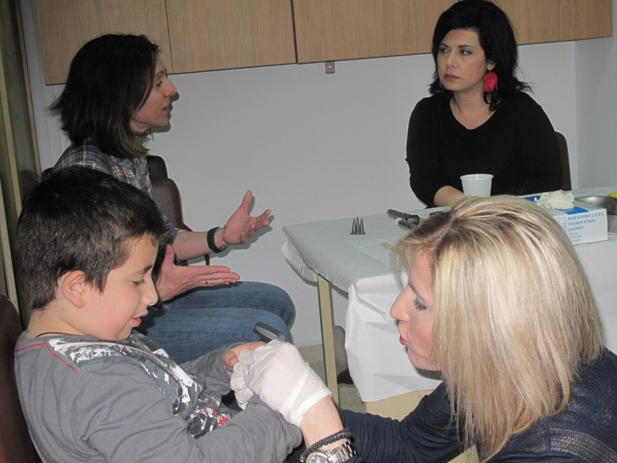 49.Το-Πανεπιστήμιο-των-Ορέων-Εξόρμηση-στο-1ο-ειδικό-σχολείο-Ρεθύμνης-6-4-2012-scaled